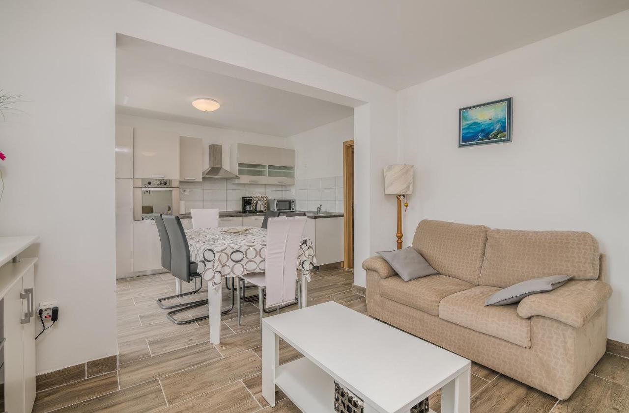 Apartmani M Baška Dış mekan fotoğraf